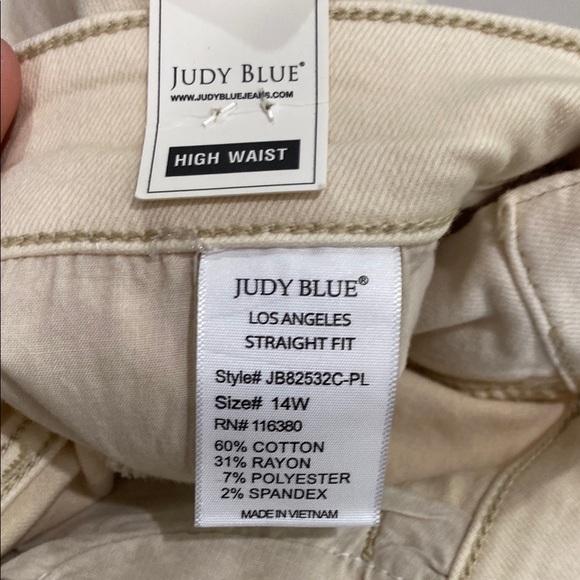 Judy Blue Women's 14W Straight Fit Khaki Jeans - cream -JB82532C - raw hem - Picture 7 of 9